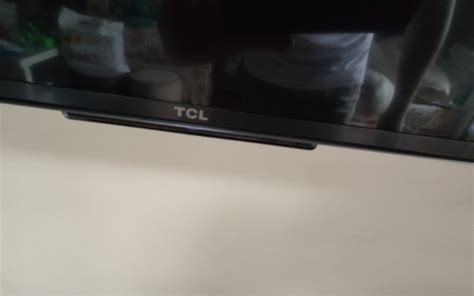 吐槽一下tcl Q10g Pro电视的产品设计，输入端口再往外一点就好了 视频下载 Video Downloader