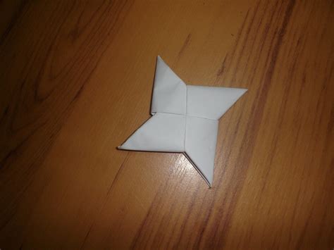 Origami Ninja Stars : 4 Steps - Instructables