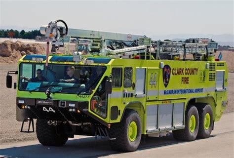 Oshkosh Striker 6x6 Arff Fire Trucks Emergency Vehicles Fire