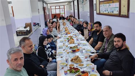 Okulumuzda İftar Etkinliği Hüseyin Gazi Anadolu İmam Hatip Lisesi