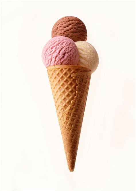 Triple Scoop Ice Cream Cone – License Images – 135552 StockFood