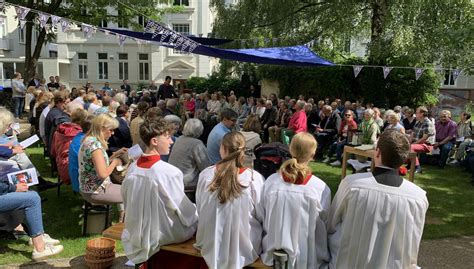 Jan Magunski feiert sein 25 jähriges Priesterjubiläum Katholische