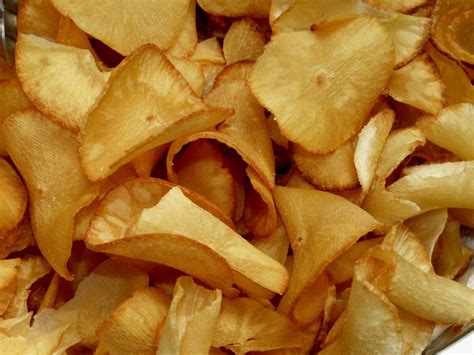 Deep Fried Cassava Root Chips Make A Great Appetizer Recipe Yuca