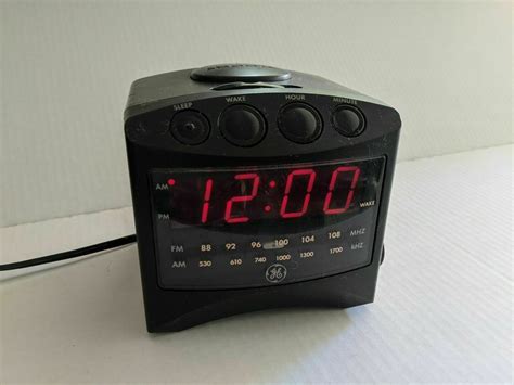 Vintage 1980 General Electric Ge Model 7 4807a Amfm Alarm Clock Radio