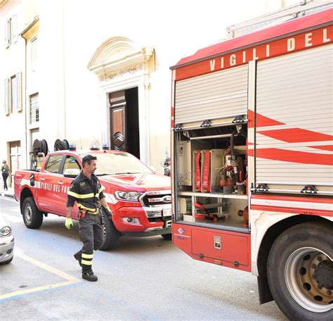 Pisa Crolla Il Tetto Della Chiesa Del 1300 Patrimonio A Rischio