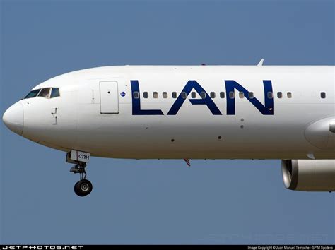 CC CRH Boeing 767 375 ER LAN Airlines Juan Manuel Temoche