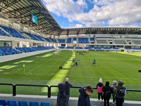 Novosti Rs Galerija Loznica Dobila Novi Stadion Vu I Na Otvaranju