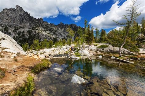 Premium Photo Beautiful Alpine Lakes Wilderness Area In Washington Usa