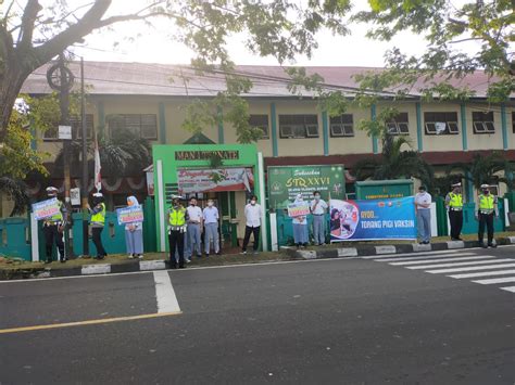 Bersama Osis Man 1 Ternate Polres Ternate Gelar Kampanye Vaksin Covid