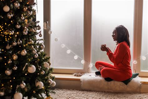 9 Meaningful + Relaxing Christmas Activities To Indulge In