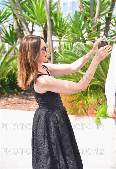 Photocall Du Film Club Zero Festival De Cannes Jacky Godard