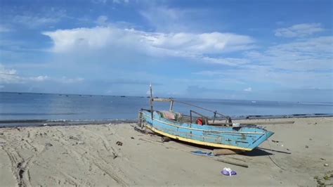 Pantai Pagatan Tanah Bumbu Banjarmasin Wisata Pantai Di Pinggir Jalan