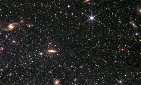 Il telescopio James Webb ha visto la galassia più antica di sempre