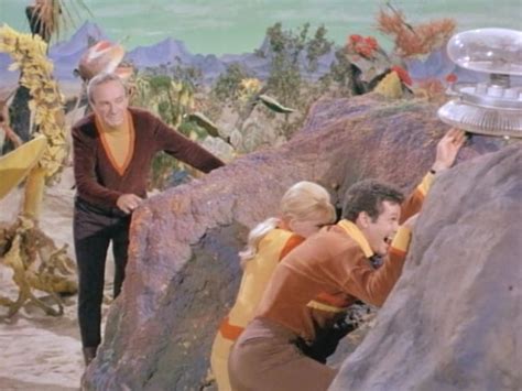 Lost In Space Season 2 Episode 13 The Wreck Of The Robot Lost In