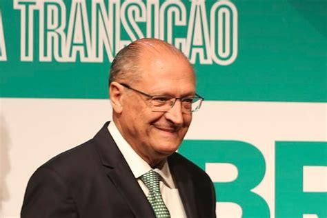 Isso é uma corrida de revezamento diz Alckmin sobre transição