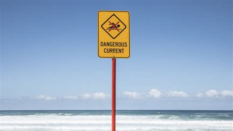 Top Tips To Stay Safe In The Surf On The Mid North Coast Camden Haven