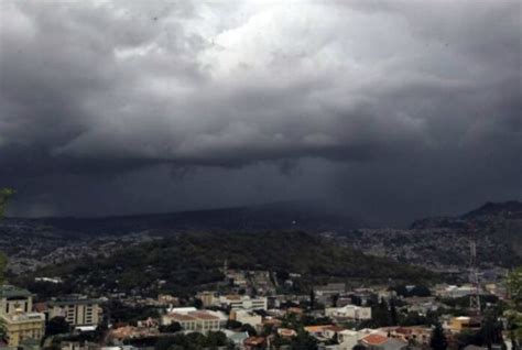 Lluvias Y Chubascos En Gran Parte Del Pa S Pronostica El Inameh Para