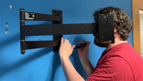 I wall mount a lot of TVs – here are 4 tips to help you avoid a