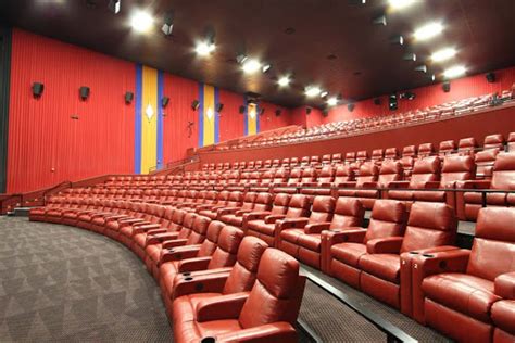 Movie Theater «Marcus North Shore Cinema», reviews and photos, 11700 N ...