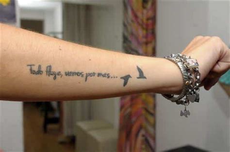 Tatuajes En El Brazo Para Mujeres Frases