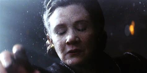 Leia Floating Through Space In The Last Jedi 2017 Is Universally And