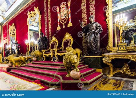 Royal throne editorial stock photo. Image of inside, visit - 47969668