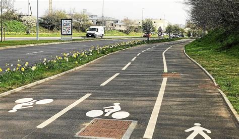 Piste Cyclable Obligatoire Que Dit La Loi Pour Les Cyclistes