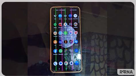 OnePlus 9R Green Pink Line Issue Continues Even After Several OxygenOS