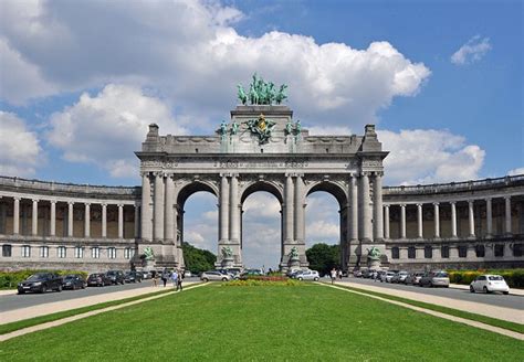 El Parque Del Cincuentenario En Bruselas