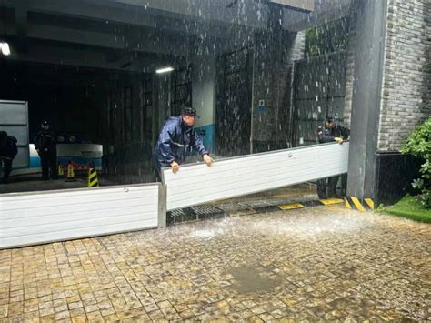 风雨守护，汛”速行动 我市各物业服务企业全力行动，筑牢防汛安全堤”工作应急项目