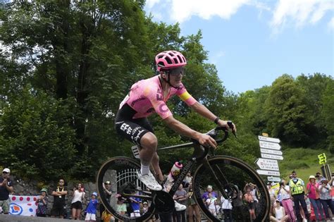 Tour De France Carapaz Vince In Fuga Evenepoel Guadagna Su Pogacar E