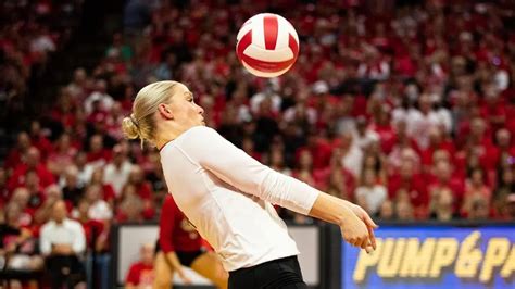 No Nebraska Volleyball Swept By No Wisconsin Klin News Talk