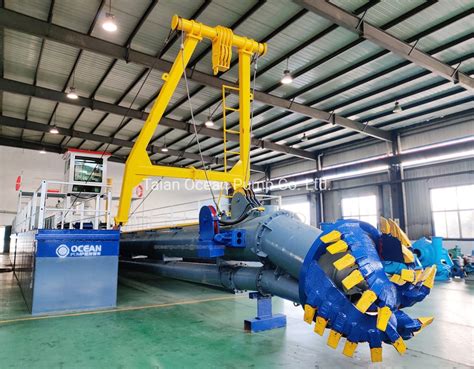 Hydraulic Sand Mining Dredger Cutter Suction Dredger For Mining Tailing