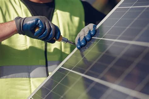 5 Ventajas Inmediatas De Instalar Placas Solares En Tu Empresa