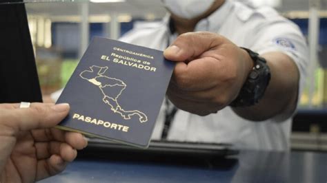 Gobierno Ofrece 5 Mil Pasaportes Gratuitos Para Profesionales