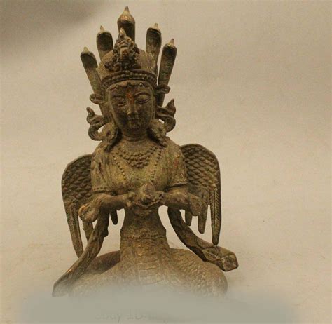 Est Tua De Buda Ds Cabe A De Cobra Kwan Yin Naga Kanyha Em Bronze