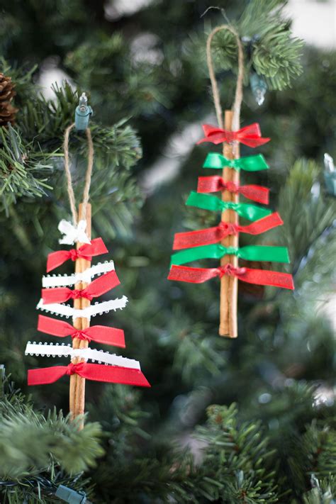 Quick And Easy To Make These Cinnamon Stick Christmas Ornaments Will