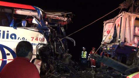 Casma Dos Colombianos Mueren En Accidente De Tr Nsito Rpp Noticias