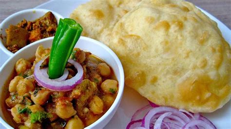 20 Places In Kolkata For The Best Bengali Snacks! - Crazy Masala Food