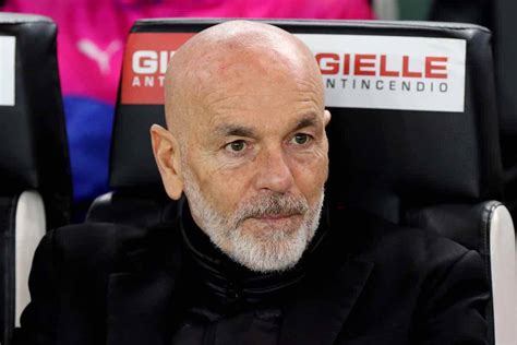 Panchina Milan Sacchi Vota Pioli Non Vedo Motivo Per Mandarlo Ecco