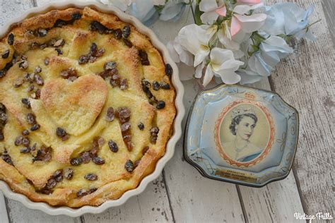 Classic Bread And Butter Pudding Recipe Vintage Frills