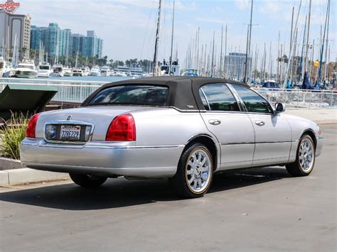 2011 Lincoln Town Car For Sale ClassicCars CC 1019982