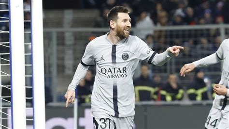 Messi Metió Un Golazo Para El Triunfo Del Psg En La Ligue 1 De Francia Radio 3 Cadena Patagonia