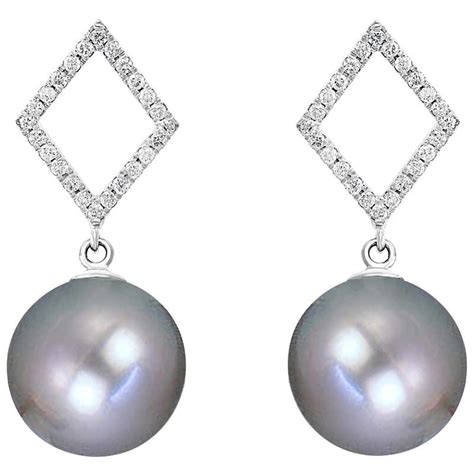 14 Karat White Gold Freshwater Cultured Pearl And Diamond Heart Earrings For Sale At 1stdibs