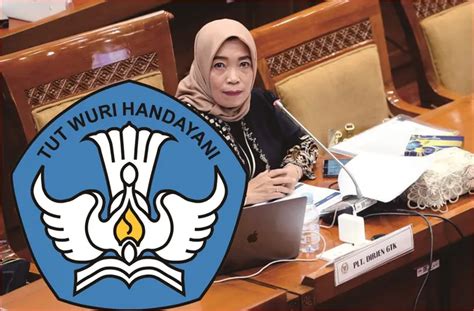 Ada Kabar Baik Untuk Honorer Kemendikbud Jamin Semua Guru Honorer