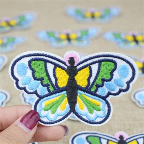 2020 Diy Butterfly Stripe Embroidery Clothing Patches For Applique