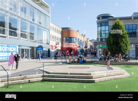 Queens Square, Crawley, West Sussex, England, United Kingdom Stock ...