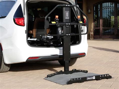 Bruno VSL-4400 Joey Platform Style Interior Lift - MobilityWorks Shop