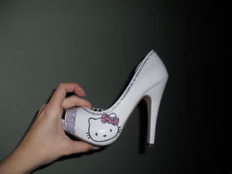 Hello kitty heels