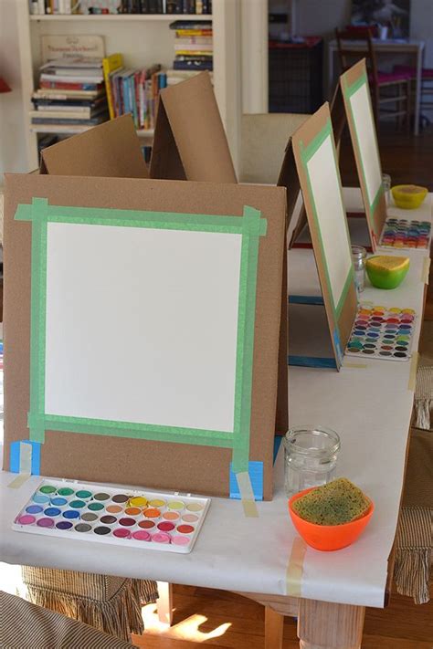 DIY Cardboard Easel | Diy easel, Art for kids, Crafts for kids